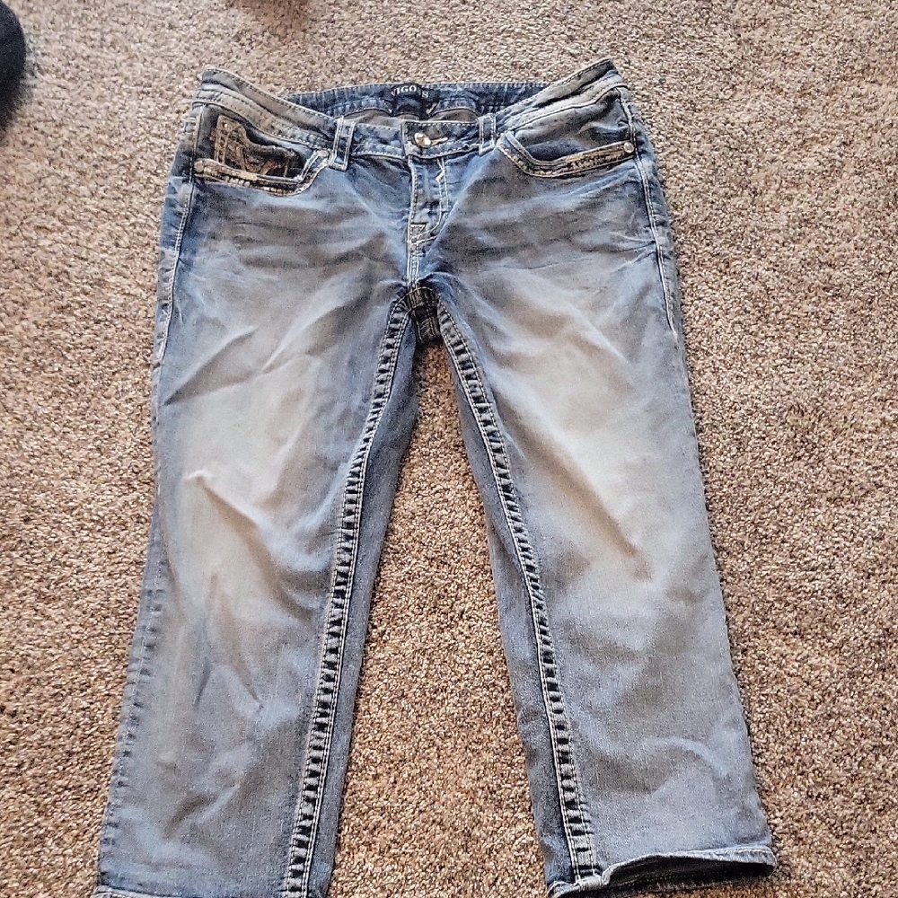 Vigoss Heritage Fit Distressed Denim Capri